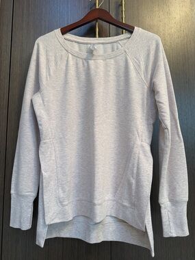 As Rebival Everyday Crewneck Pullover Sweatshirt - Light neutral color